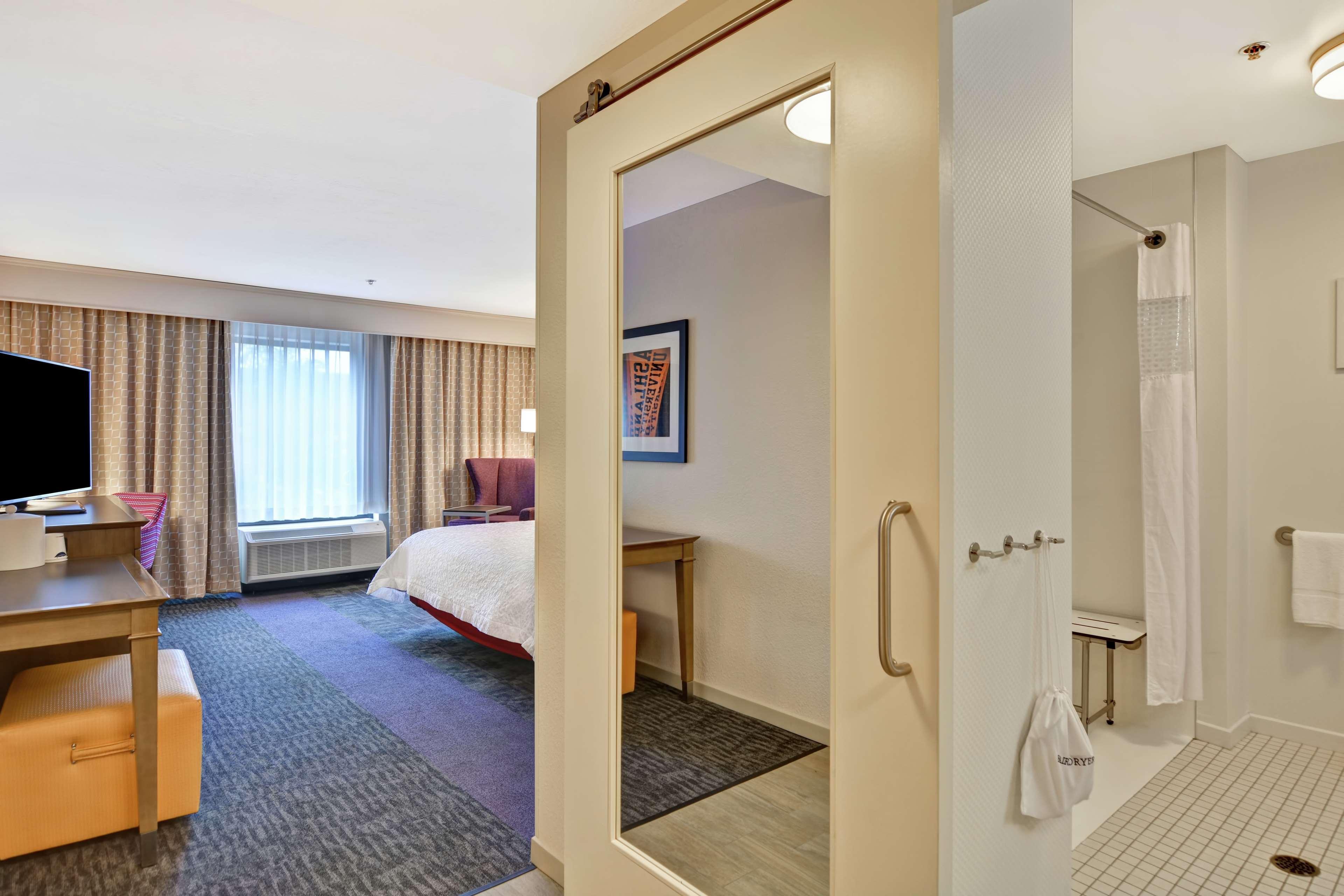 Hampton Inn Suites Ashland, Ohio Exteriör bild