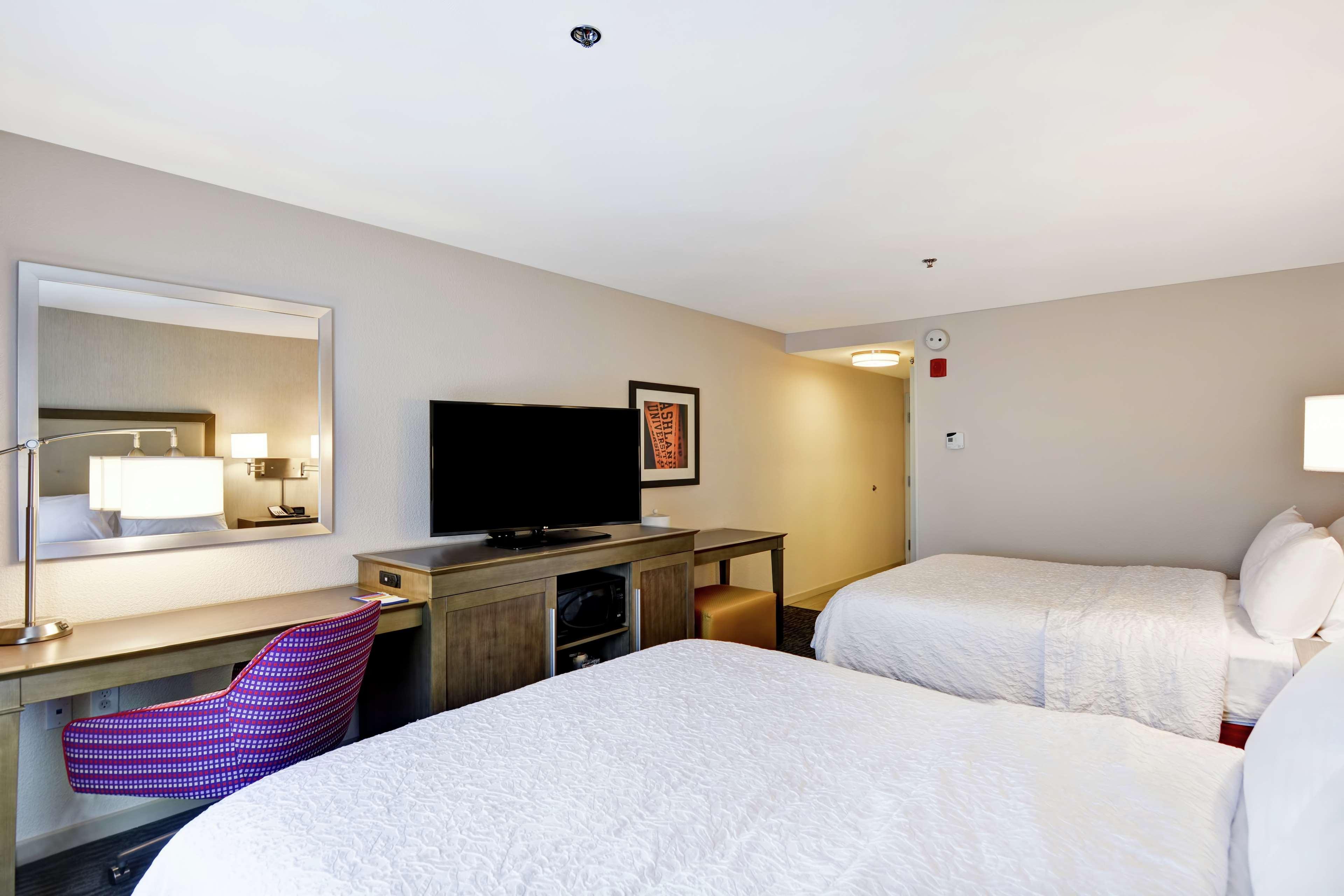 Hampton Inn Suites Ashland, Ohio Exteriör bild