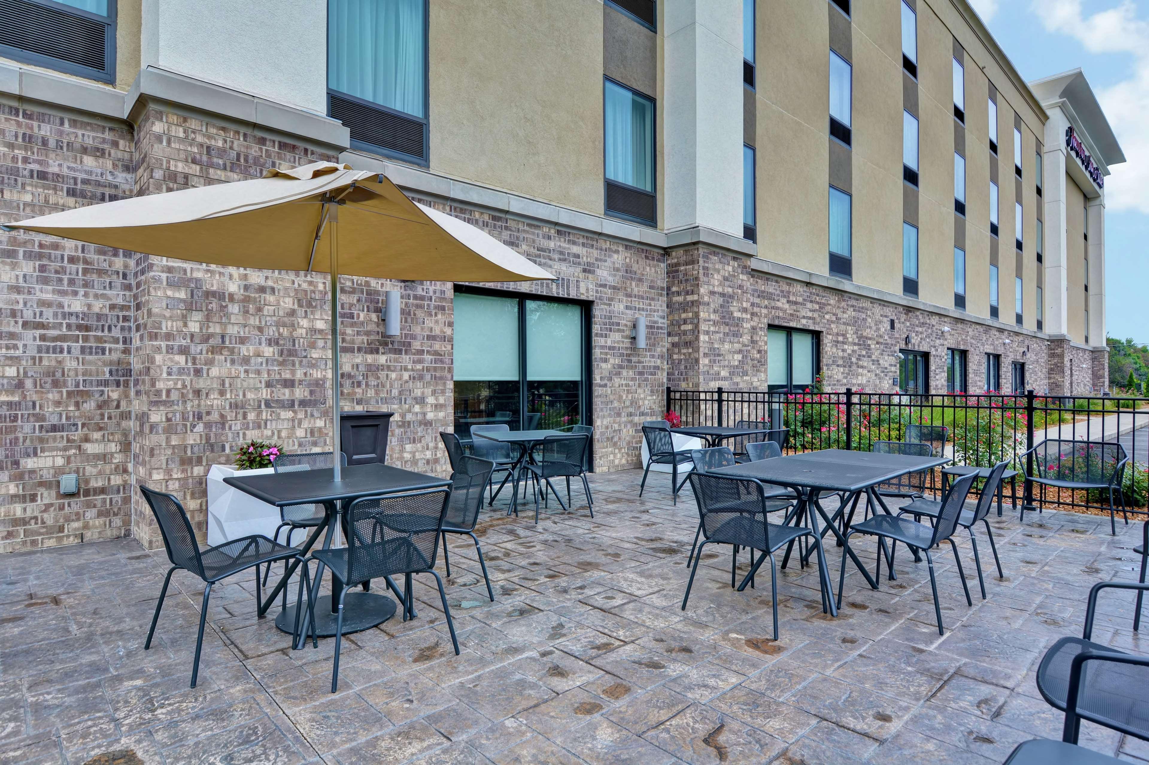 Hampton Inn Suites Ashland, Ohio Exteriör bild