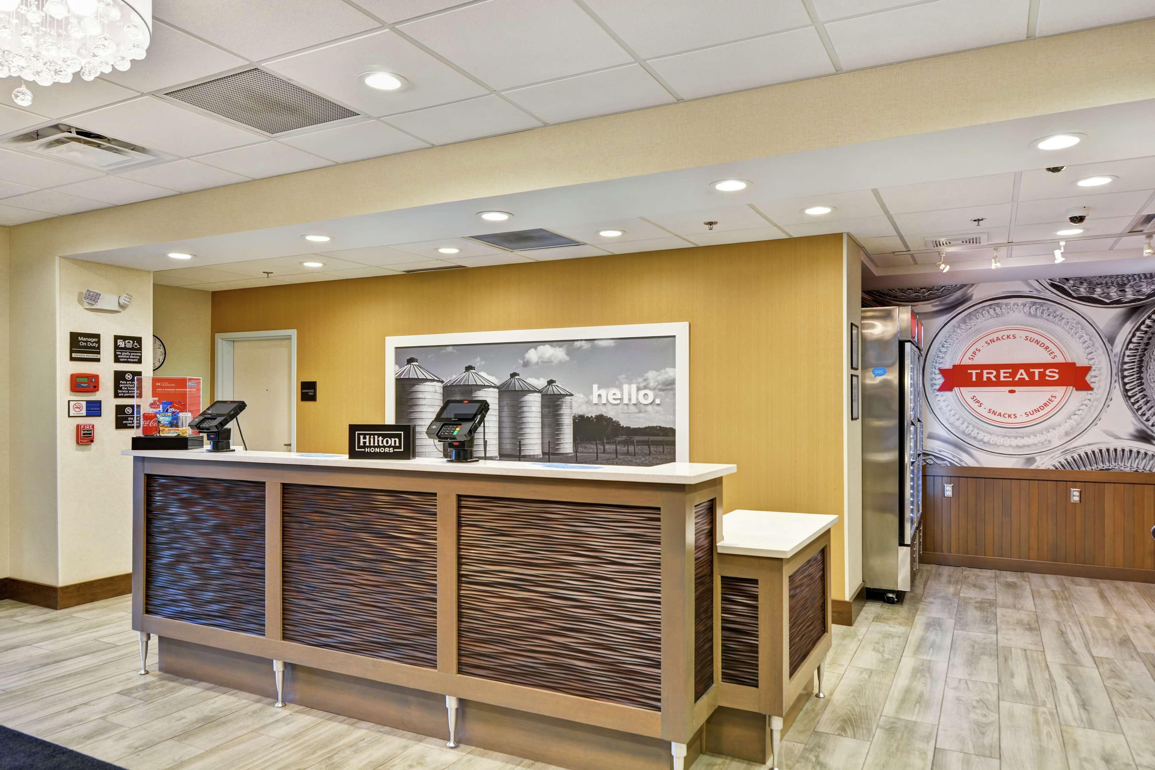Hampton Inn Suites Ashland, Ohio Exteriör bild