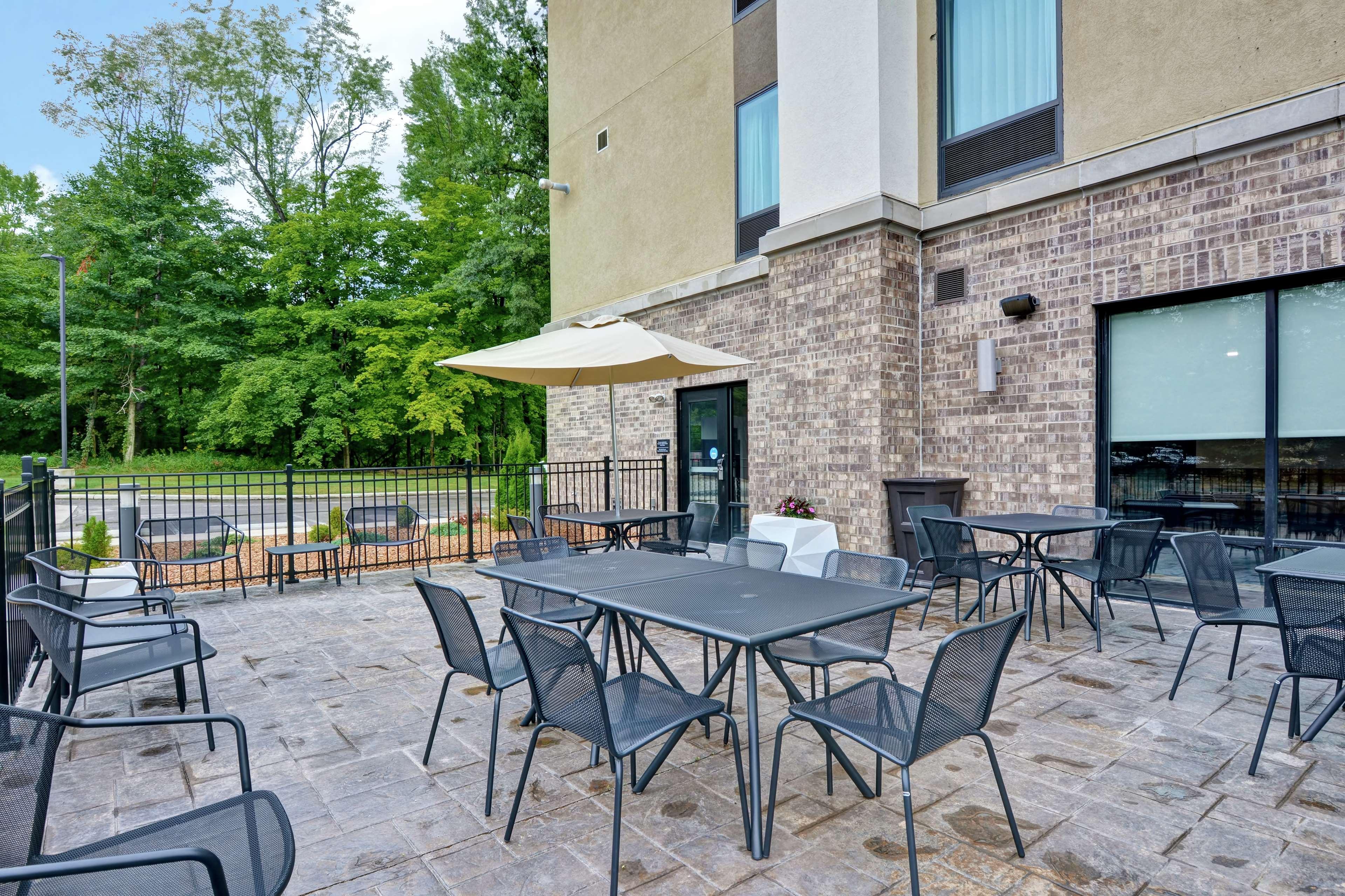 Hampton Inn Suites Ashland, Ohio Exteriör bild